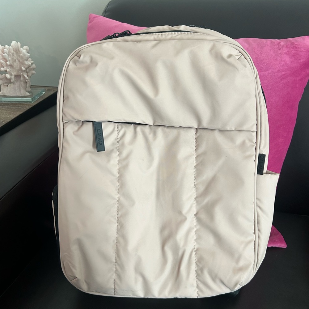 CALPAK LUKA BACKPACK PINK!